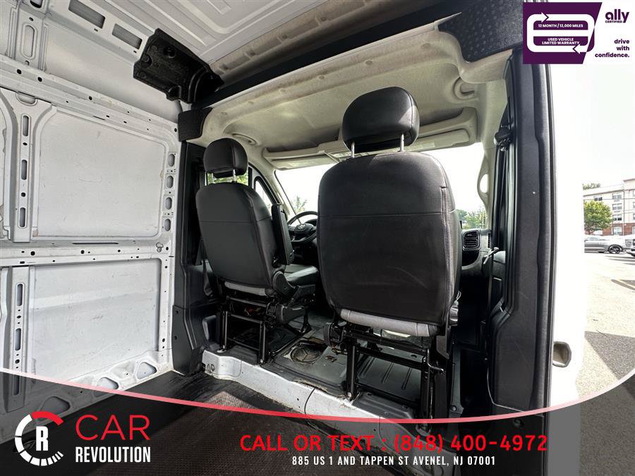Used 2023 RAM ProMaster 2500 w/ Convenience Group FWD image 12