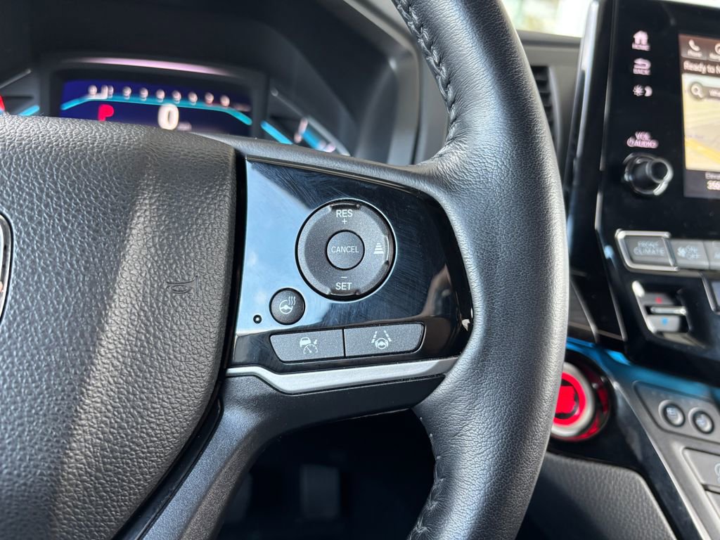 Used 2022 Honda Odyssey Elite image 12
