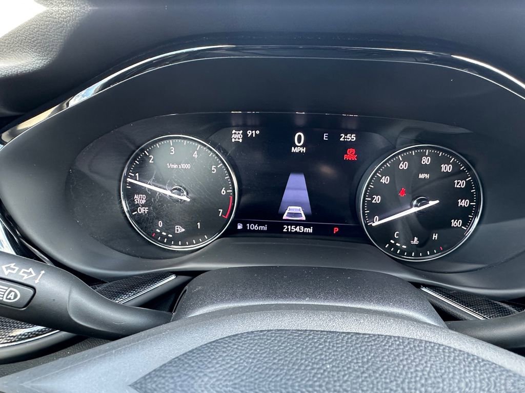 Used 2023 Buick Envision Essence w/ Sport Touring Package image 13