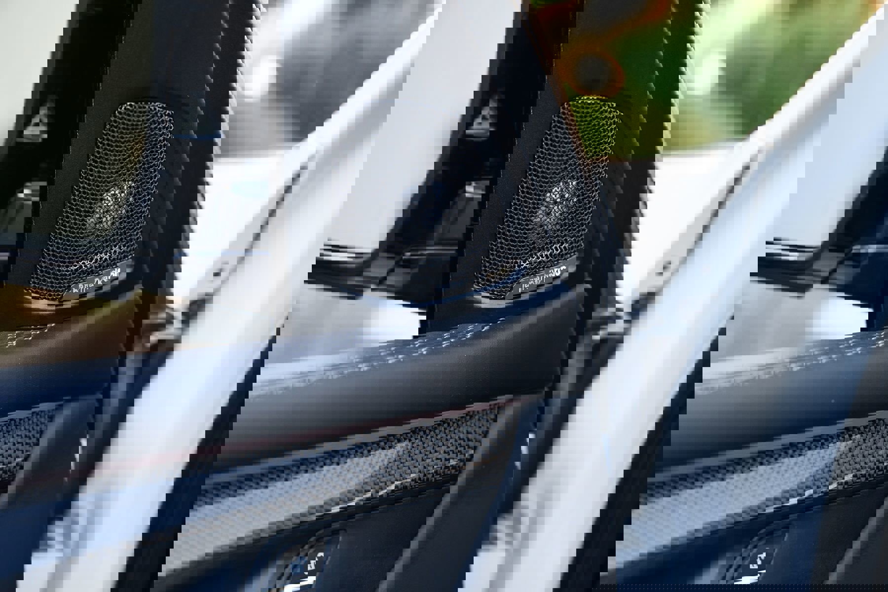 Used 2016 BMW X5 M image 25