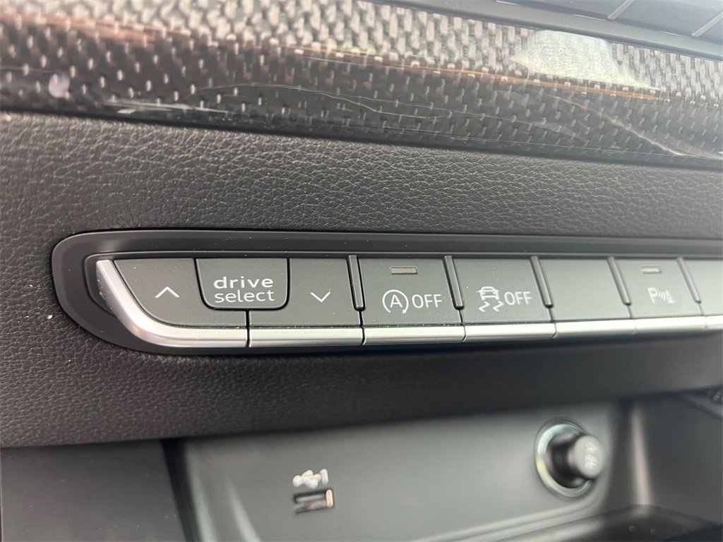 Used 2022 Audi S4 Premium Plus w/ Premium Plus Package image 23