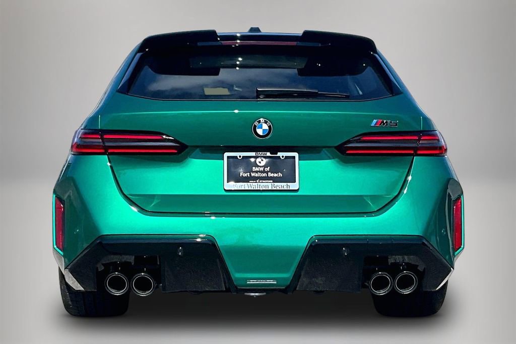 New 2026 BMW M5 Touring image 3