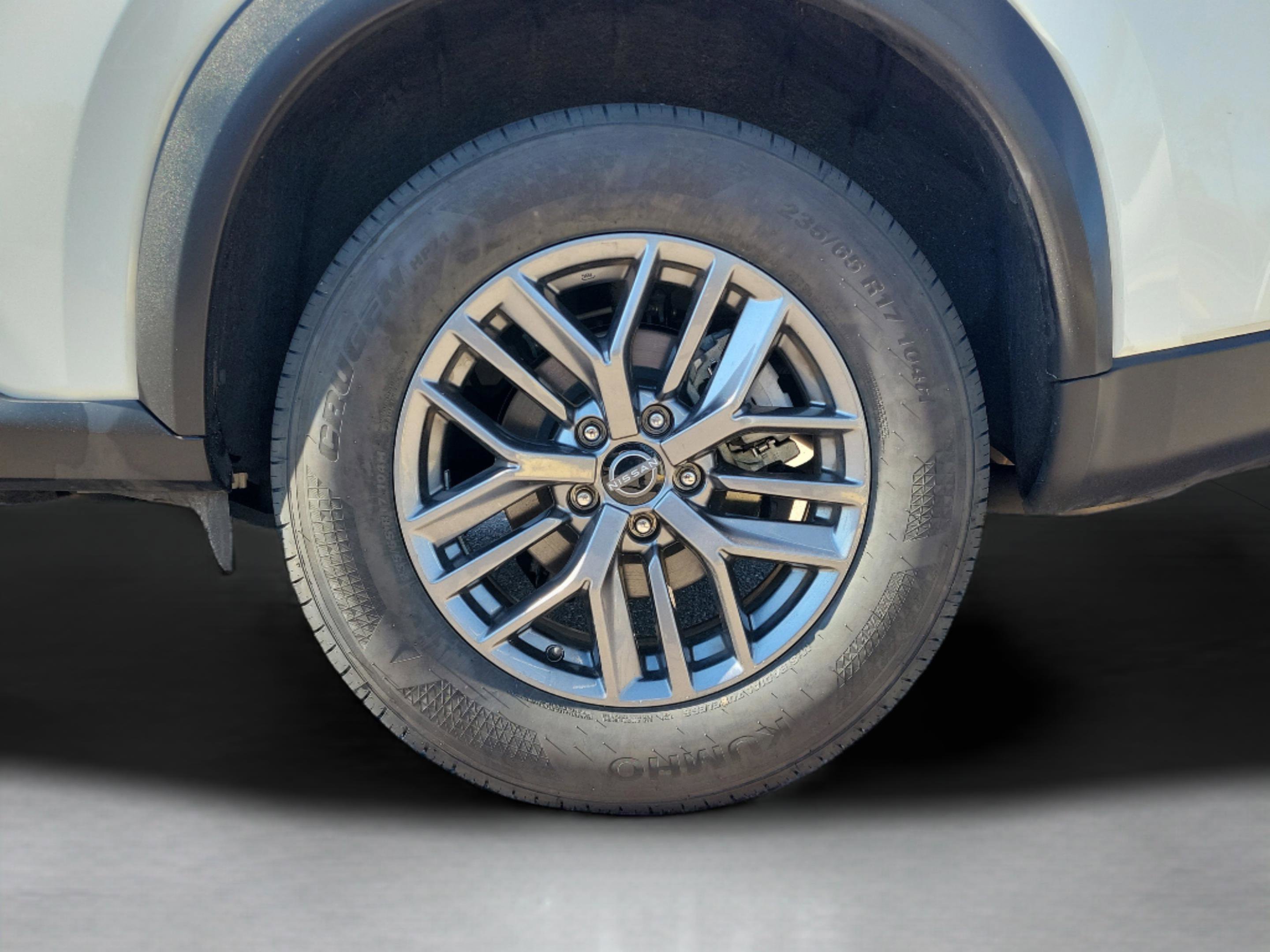 Certified 2024 Nissan Rogue S image 8