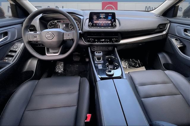New 2026 Nissan Rogue Dark Armor AWD/4WD image 9