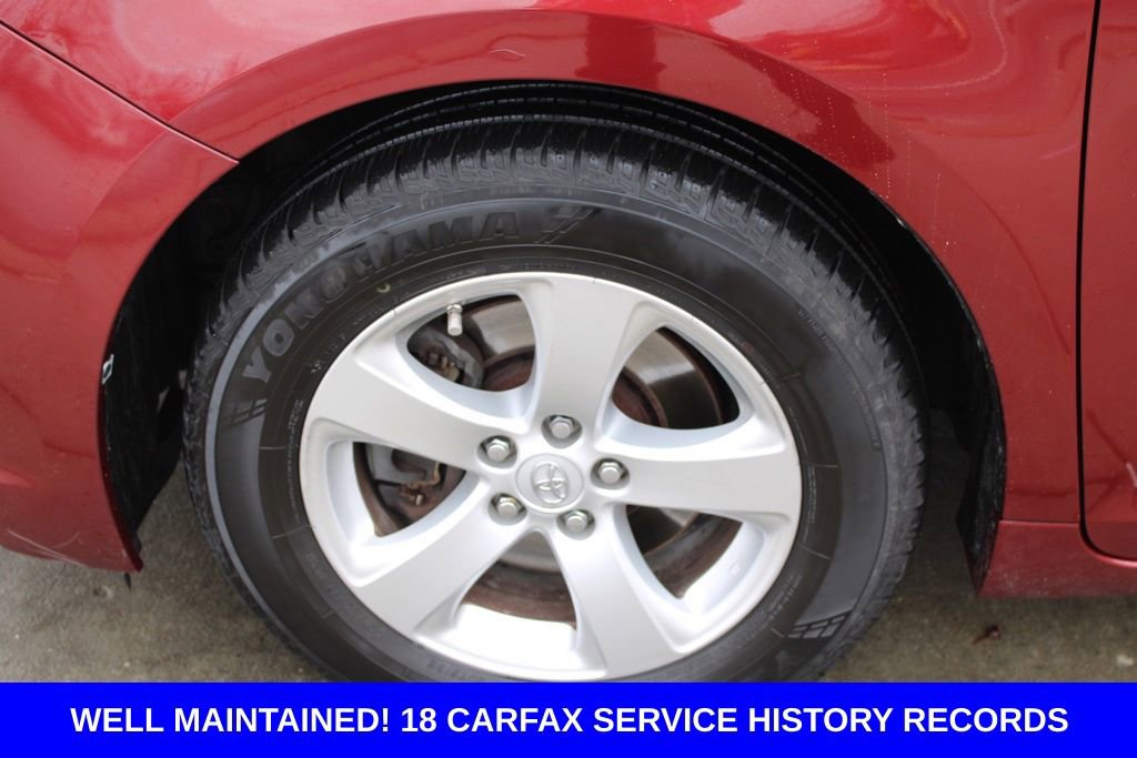 Used 2014 Toyota Sienna LE image 11