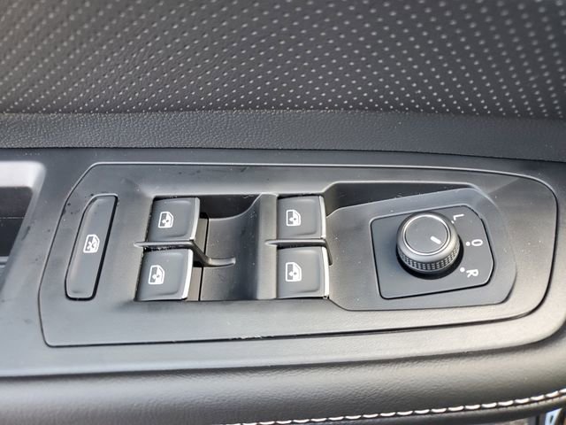 New 2026 Volkswagen Atlas SE image 21