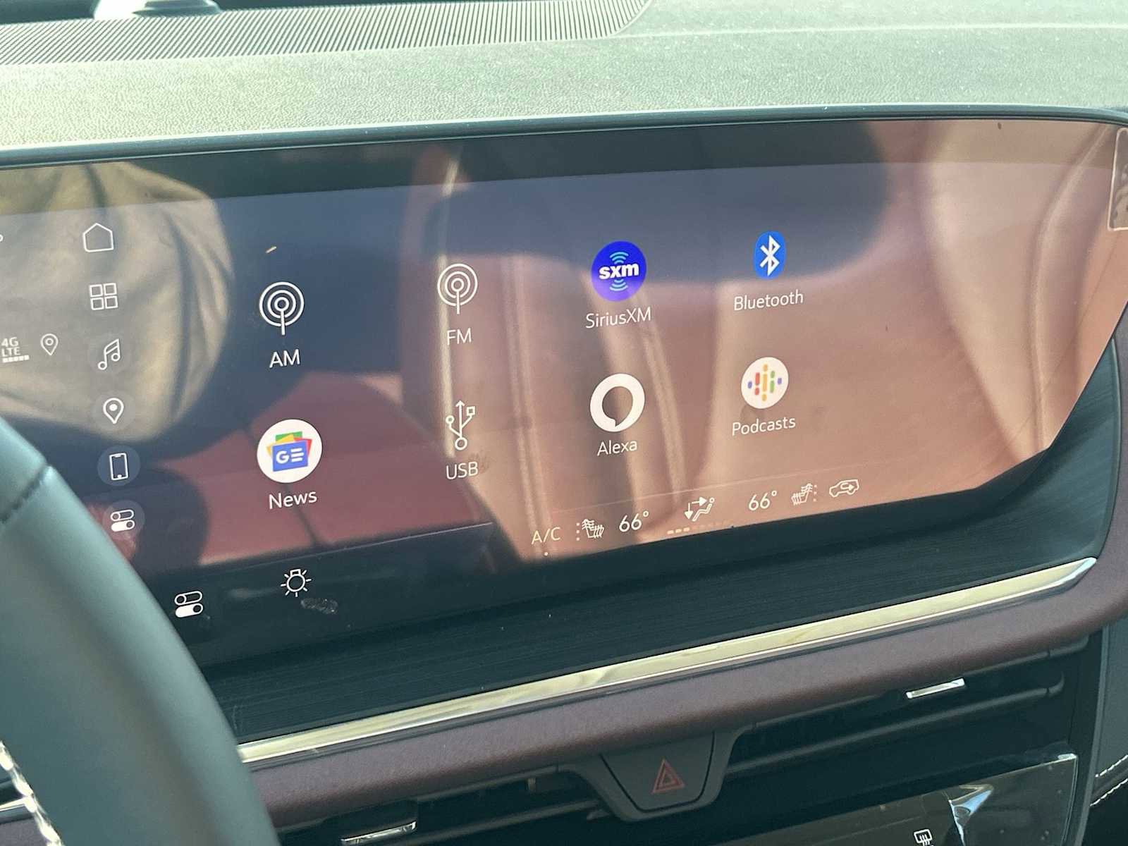 New 2025 Buick Envision Sport Touring image 12