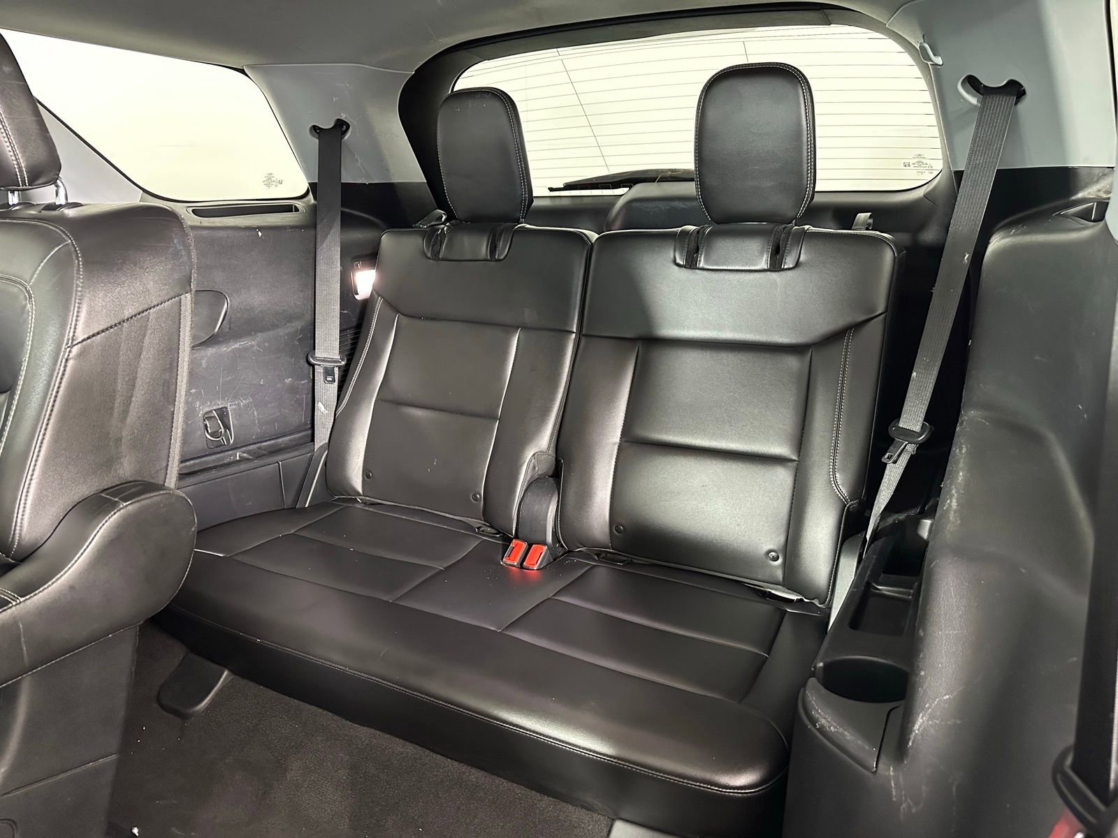 Used 2023 Ford Explorer XLT w/ Equipment Group 202A image 32