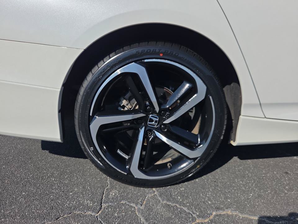 Used 2021 Honda Accord Sport image 27