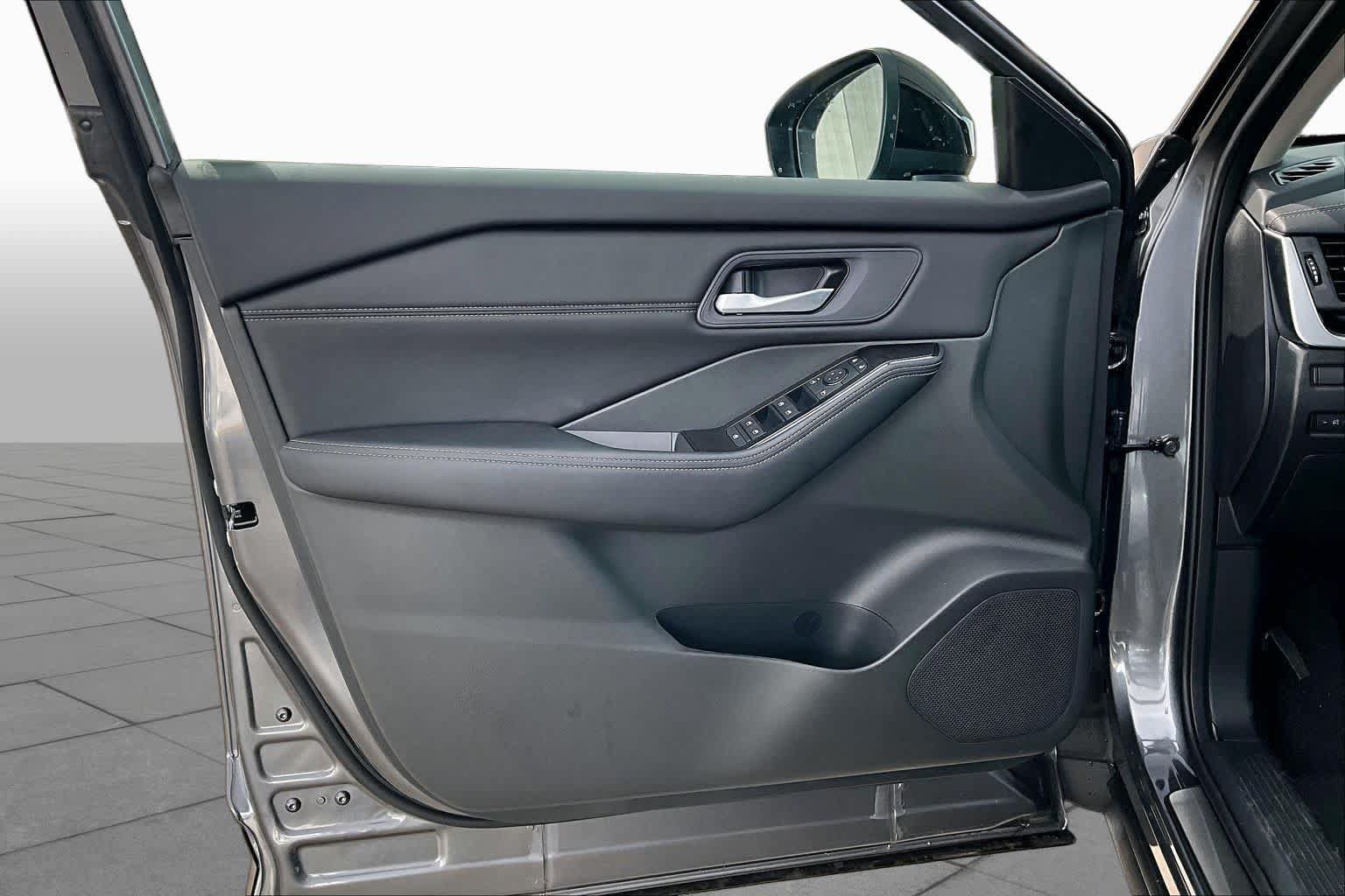 New 2026 Nissan Rogue Dark Armor FWD image 13