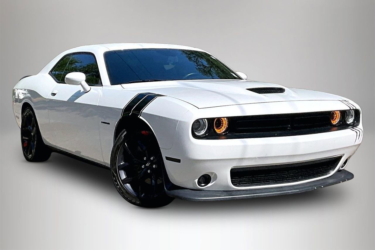 Used 2021 Dodge Challenger R/T w/ Blacktop Package RWD image 2