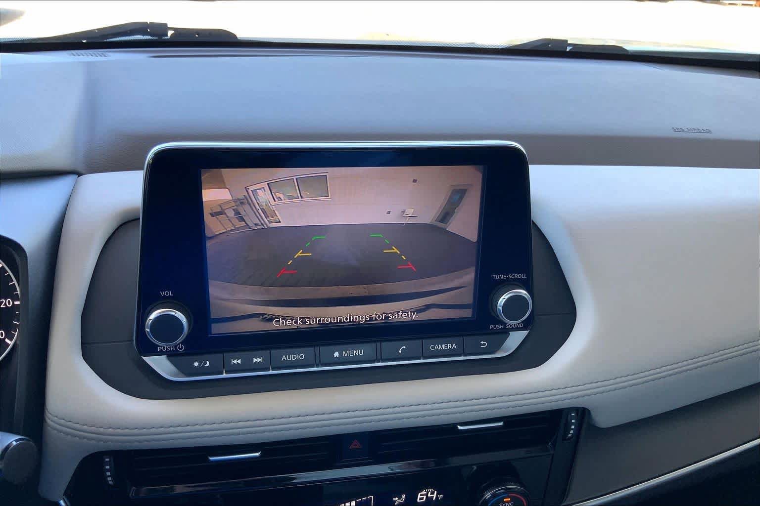 Used 2022 Nissan Rogue SV FWD image 29