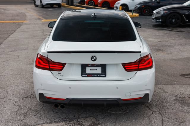 Used 2020 BMW 430i xDrive Coupe w/ M Sport Package AWD/4WD image 12