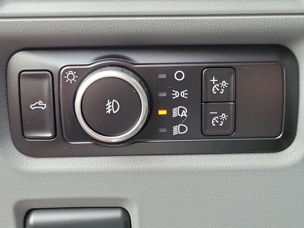 Used 2023 Ford F150 XLT image 10