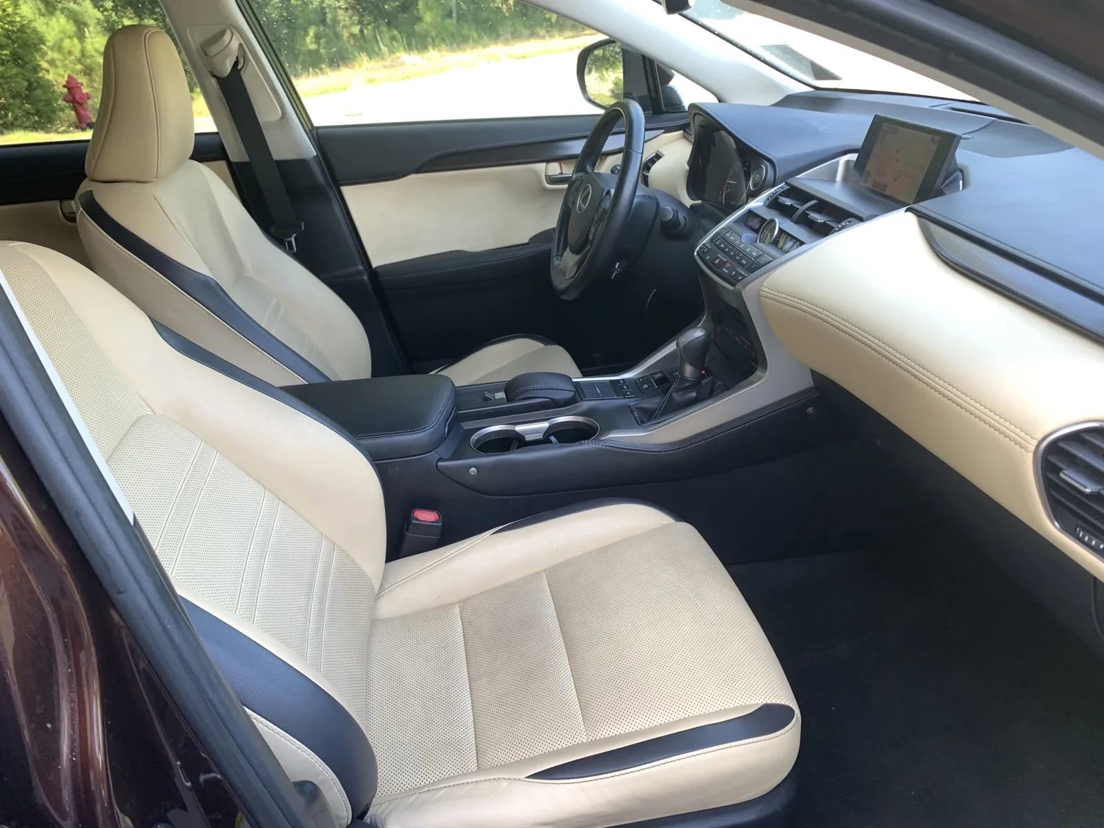 Used 2016 Lexus NX 200t AWD w/ Premium Package image 21