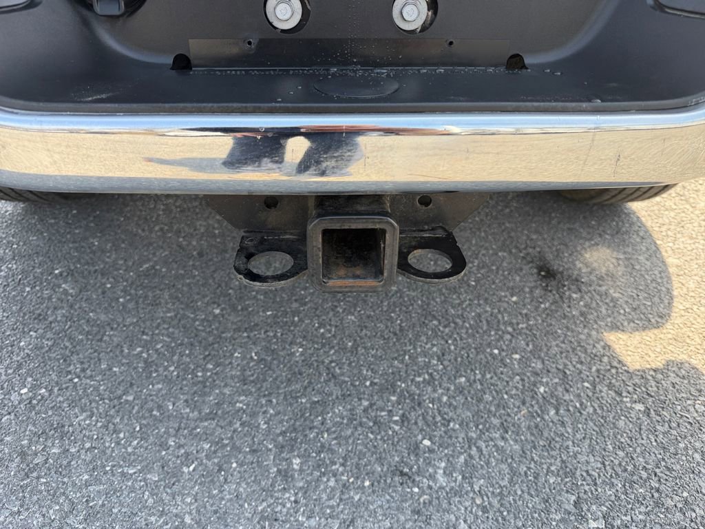 Used 2023 RAM 1500 Classic SLT w/ Trailer & Traction Group image 18