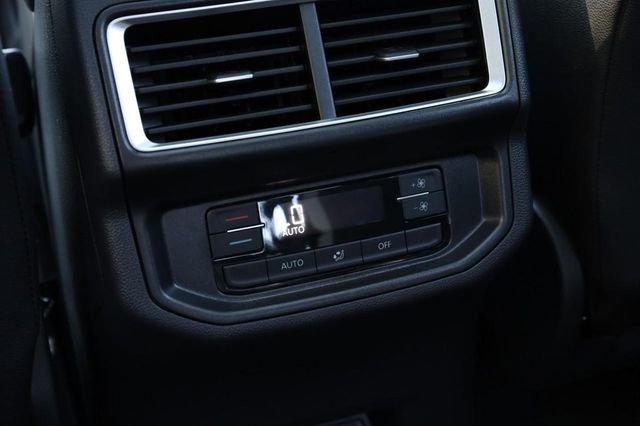 New 2026 Volkswagen Atlas Peak Edition AWD/4WD image 24
