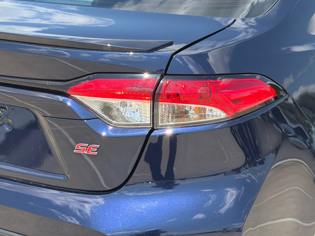 Used 2024 Toyota Corolla SE FWD image 5