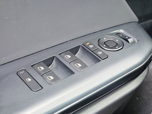 Used 2025 Kia K4 LXS image 22