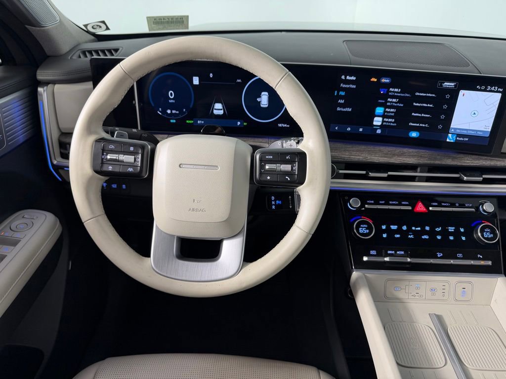 Used 2024 Hyundai Santa Fe Limited image 13