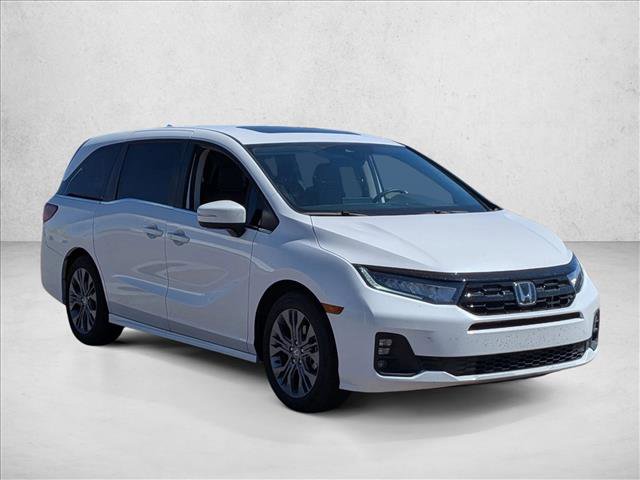 Used 2025 Honda Odyssey Touring video 3