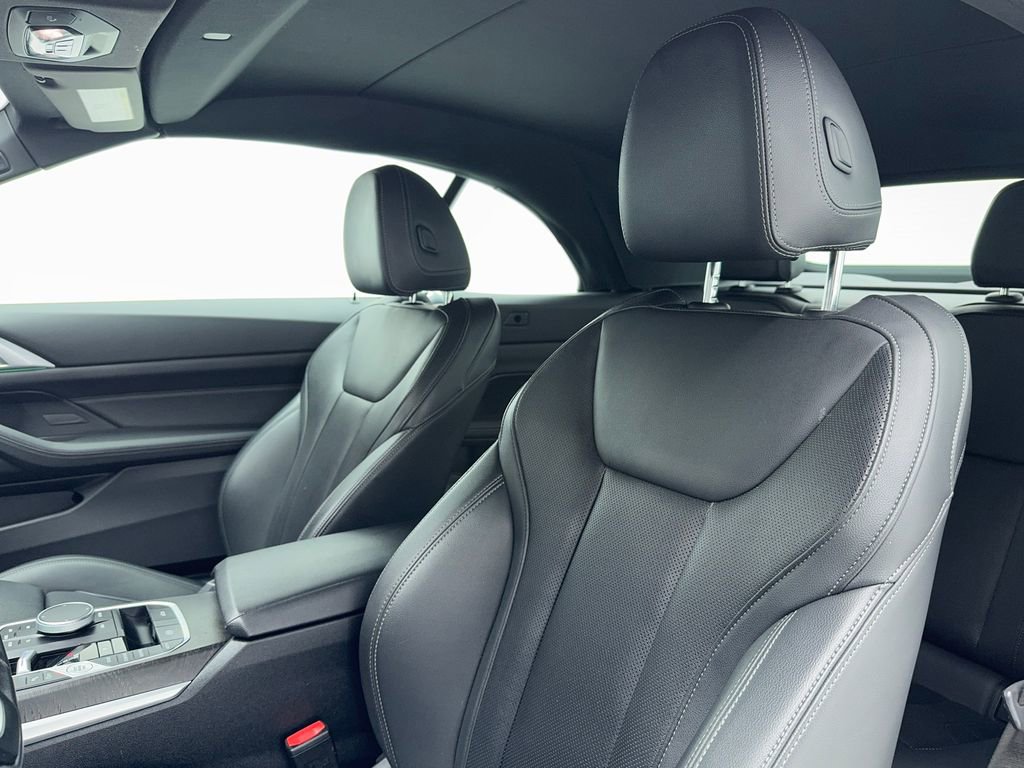 Used 2024 BMW 430i Convertible image 49