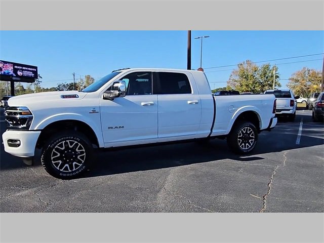New 2026 RAM 2500 Limited image 23