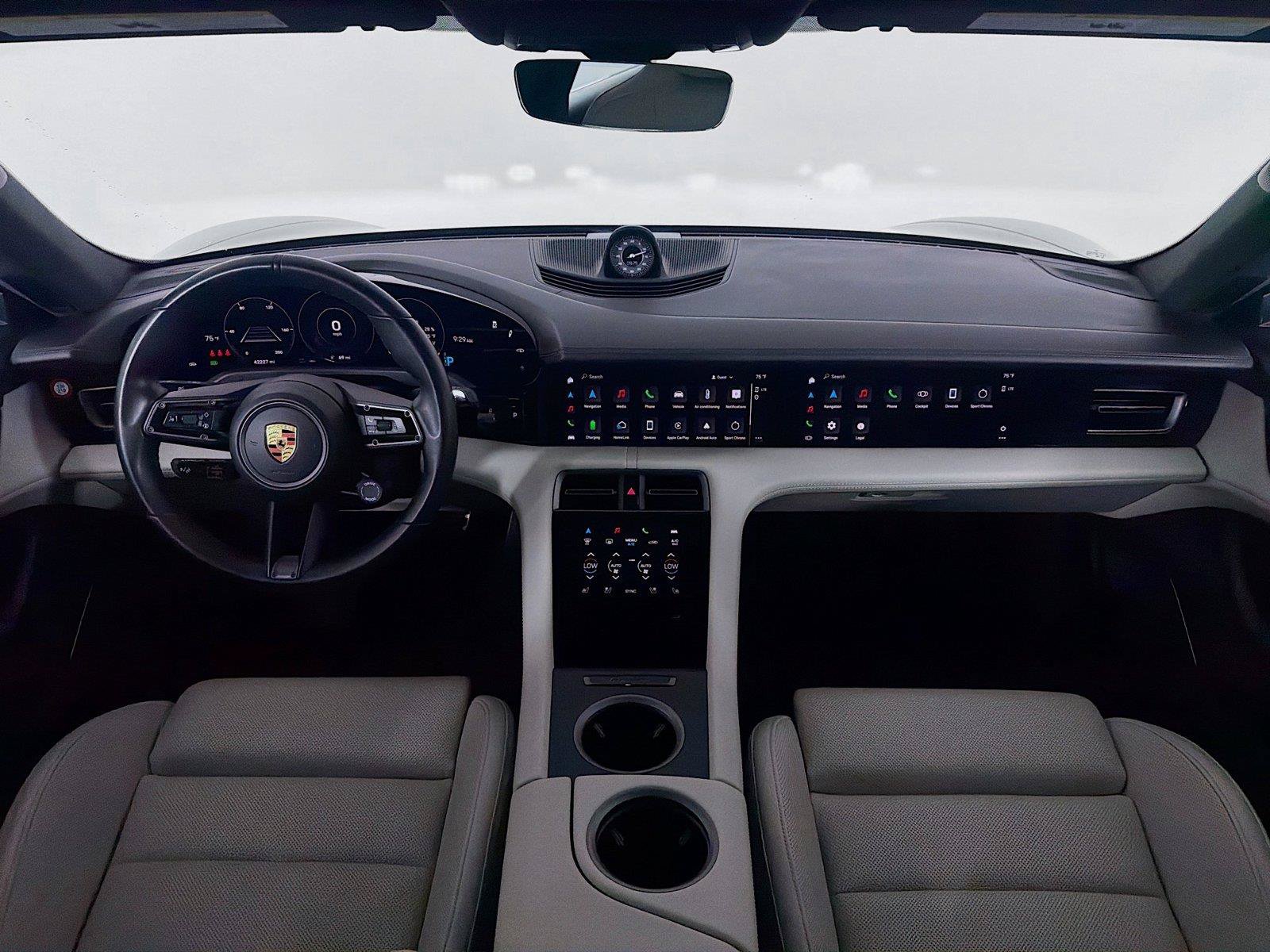 Certified 2020 Porsche Taycan Turbo S AWD/4WD image 17