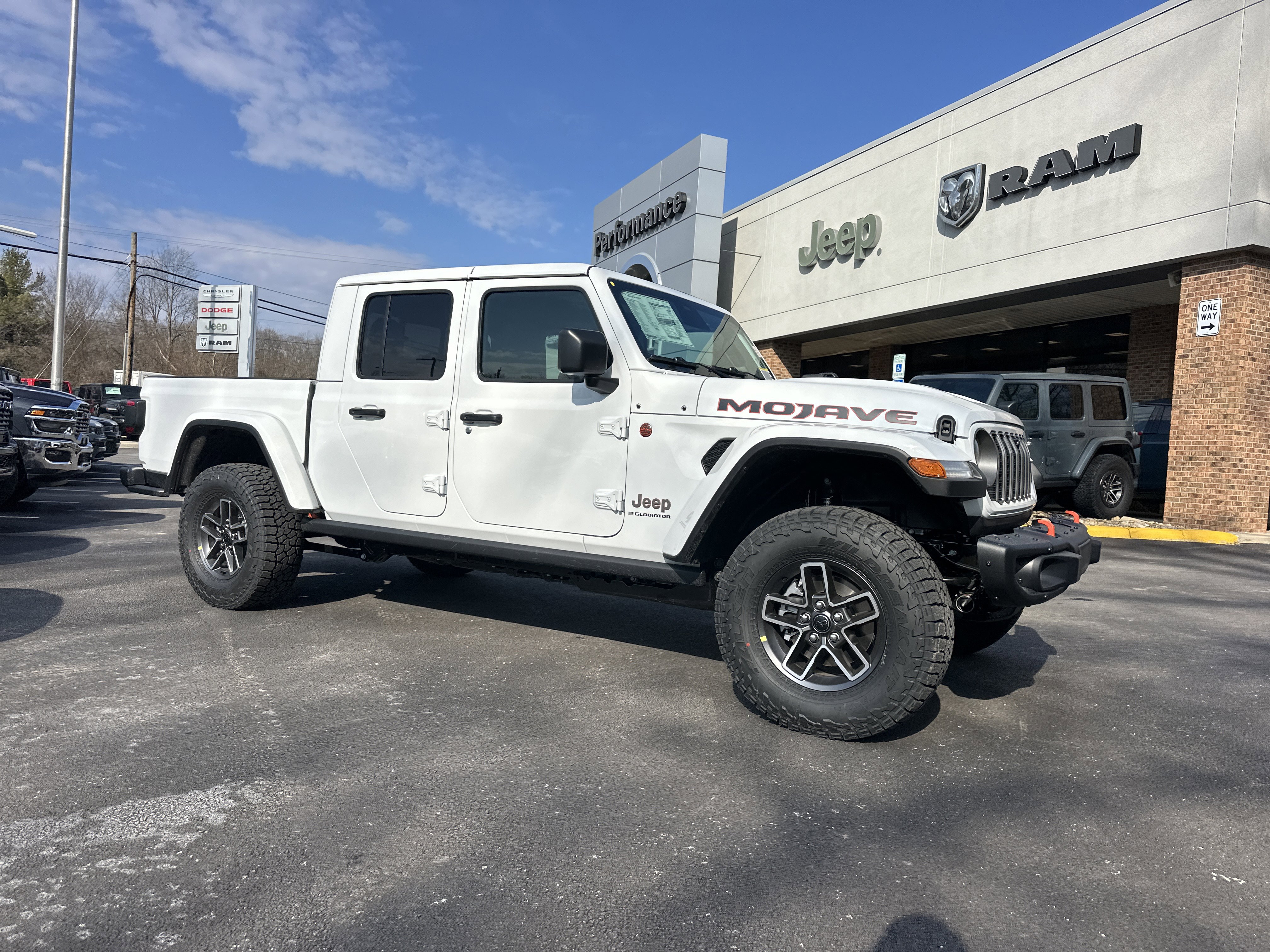 New 2026 Jeep Gladiator Mojave image 20