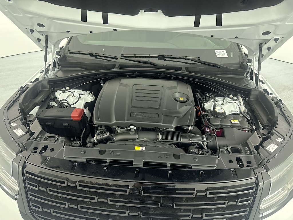New 2026 Land Rover Range Rover Velar Dynamic SE AWD/4WD image 30
