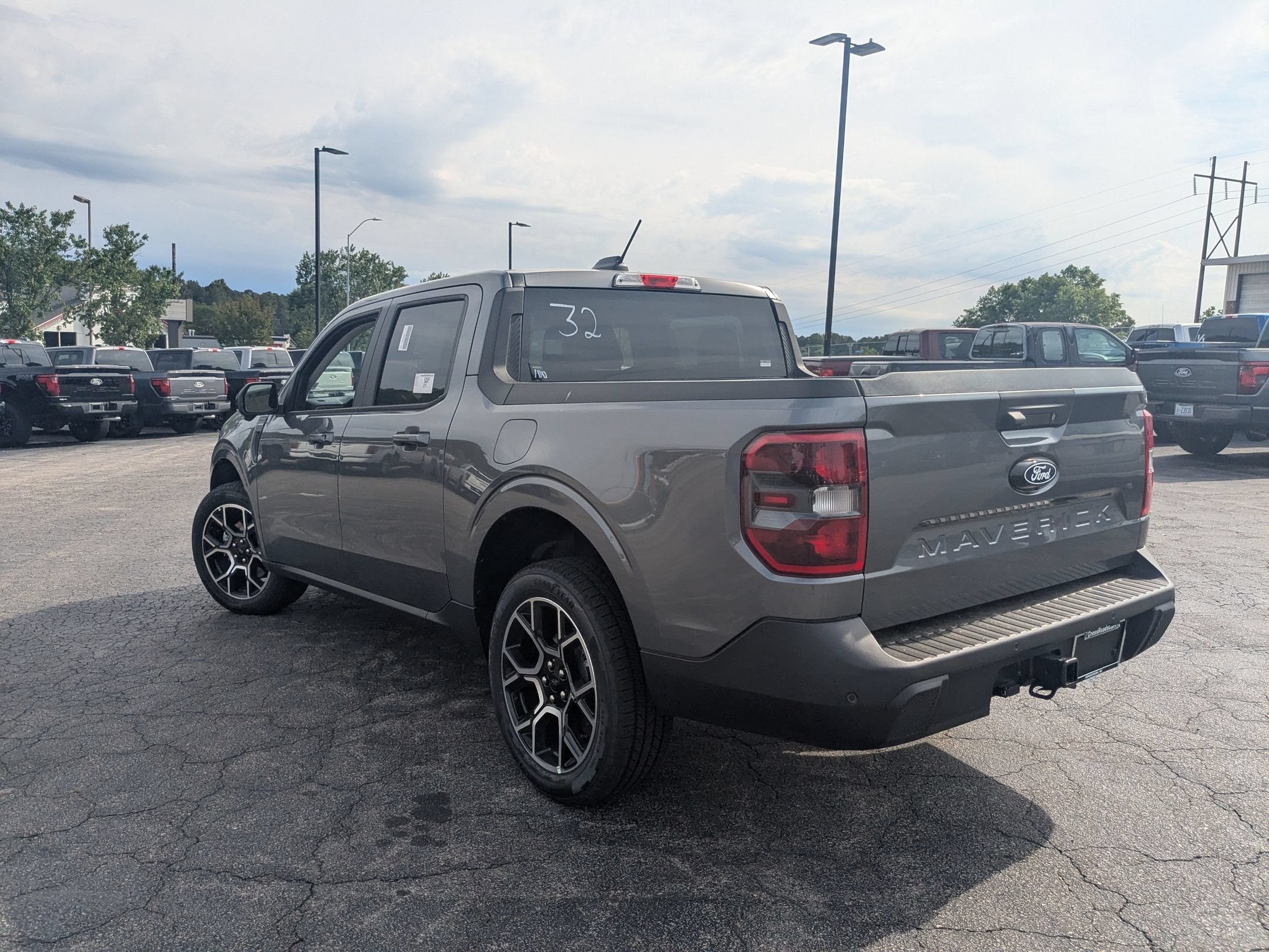 New 2026 Ford Maverick Lariat AWD/4WD image 8