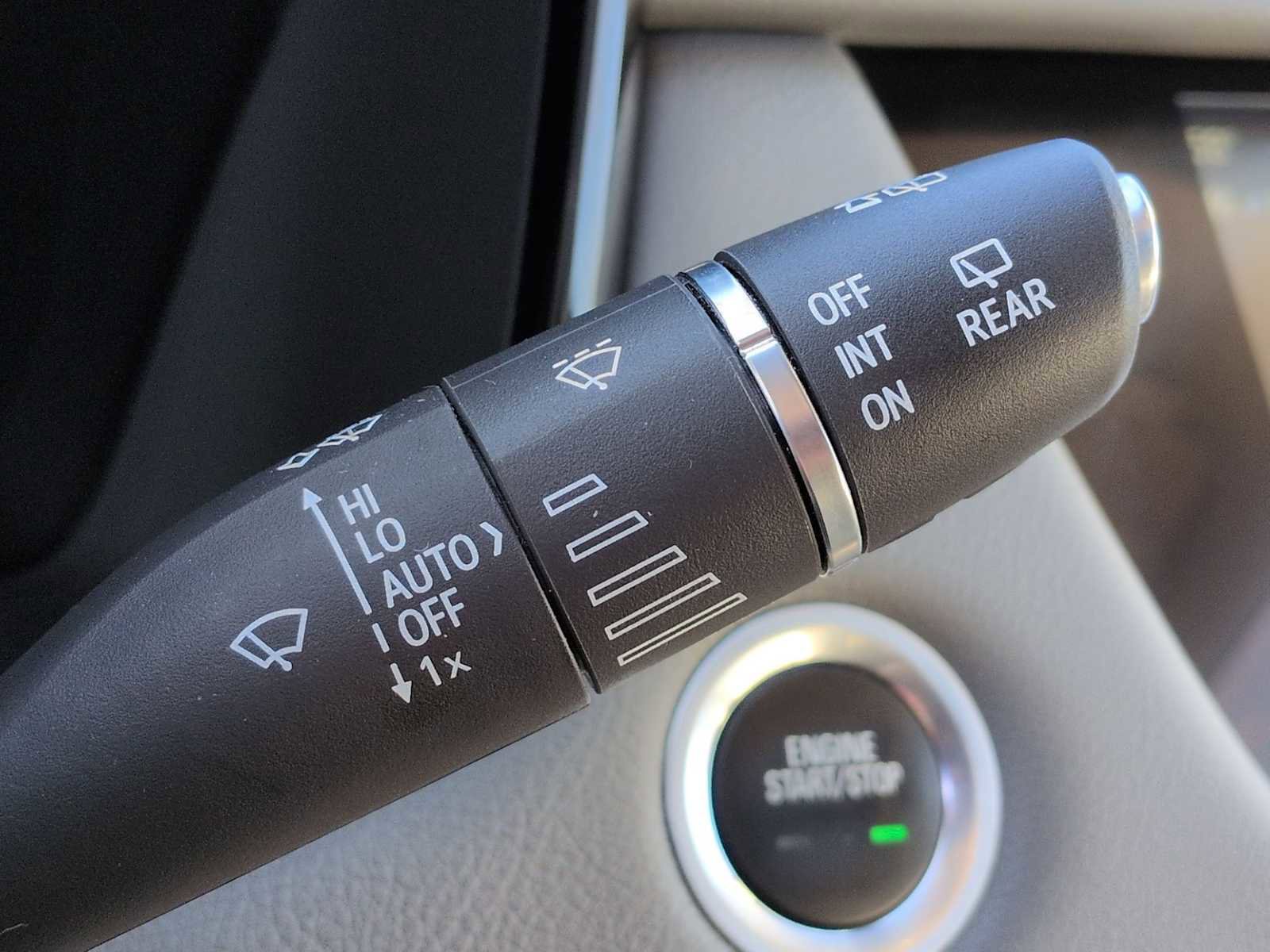 Used 2019 Cadillac XT5 Luxury image 26