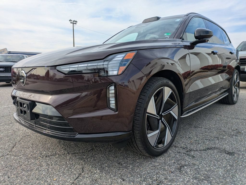 New 2025 Volvo EX90 Ultra AWD/4WD image 8
