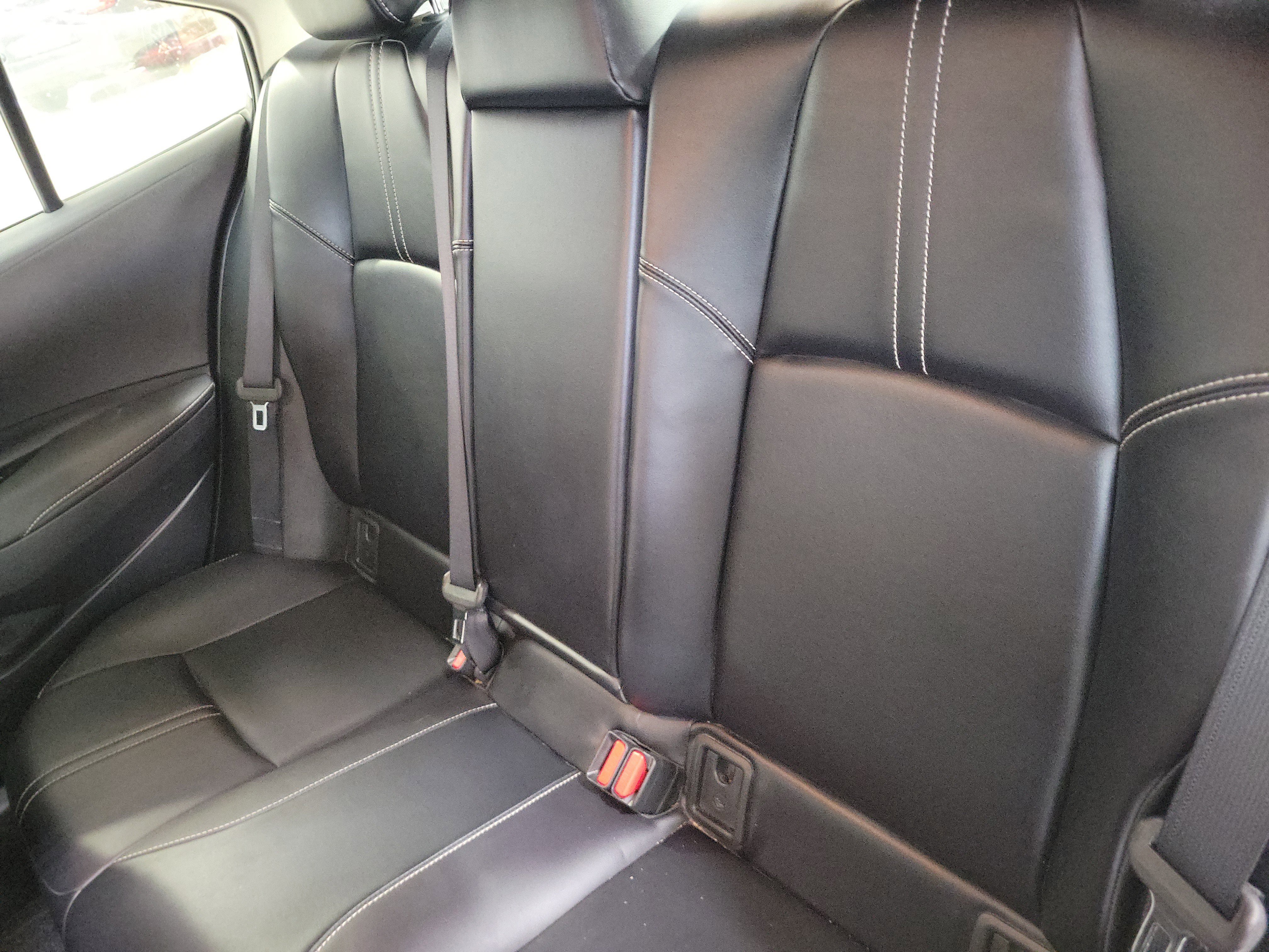 Used 2020 Toyota Corolla XLE image 11