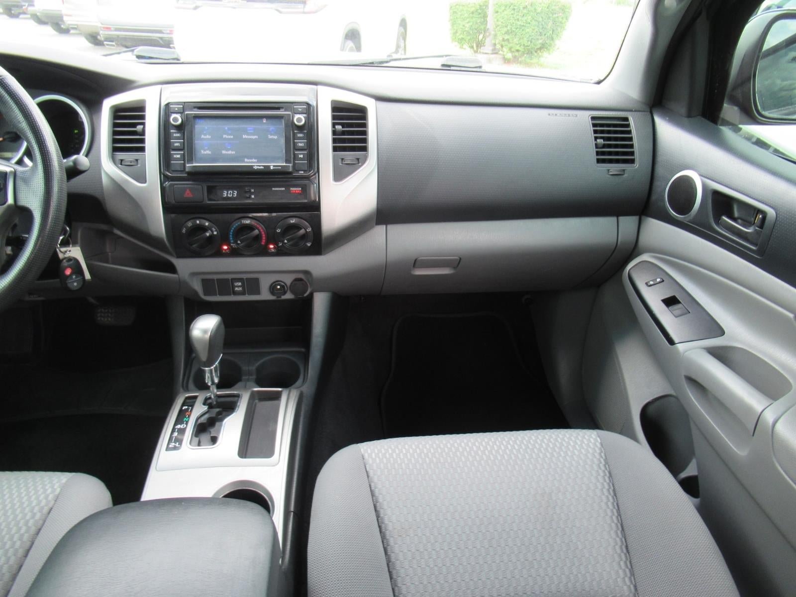 Used 2014 Toyota Tacoma PreRunner w/ SR5 Package RWD image 14