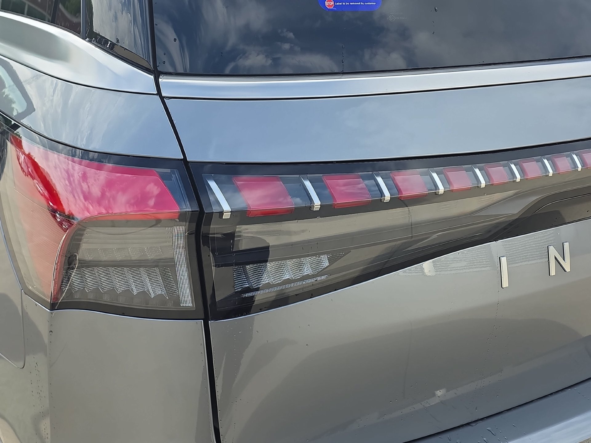 New 2026 INFINITI QX80 Luxe w/ Cargo Package RWD image 33
