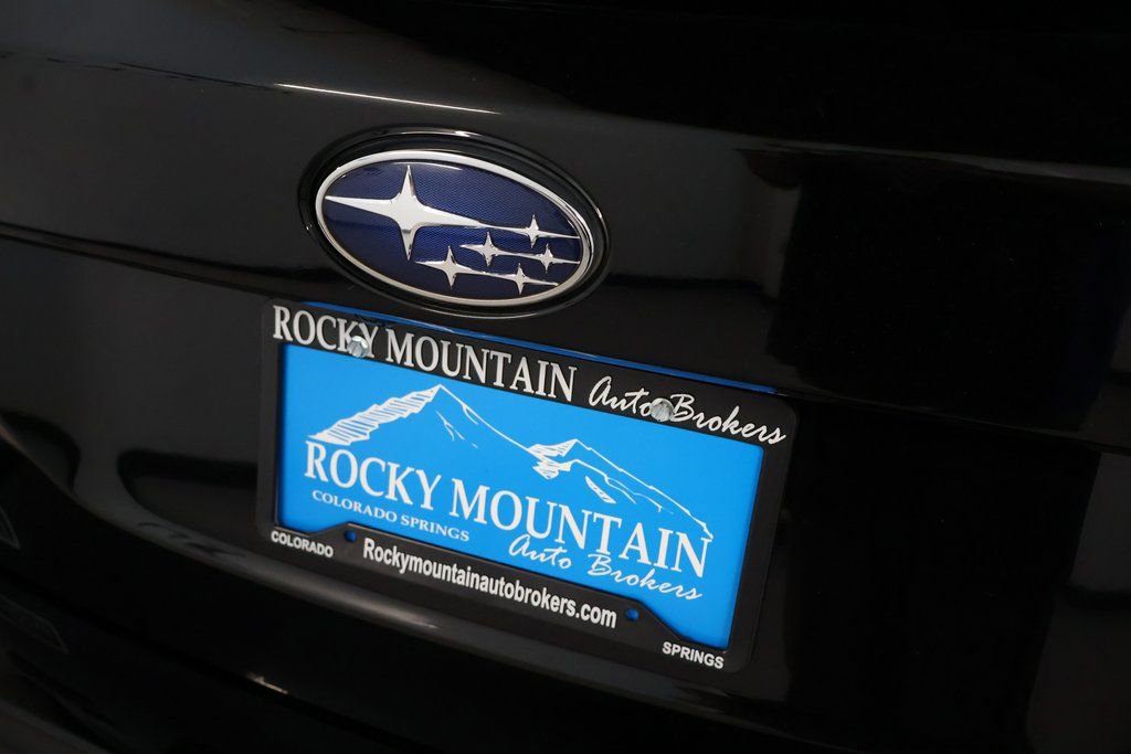 Used 2024 Subaru Outback Premium image 9