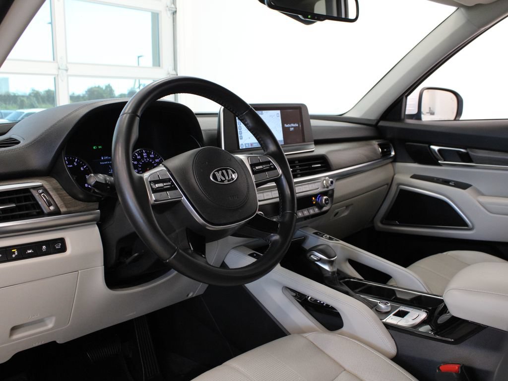 Used 2021 Kia Telluride EX w/ EX Premium Package FWD image 13