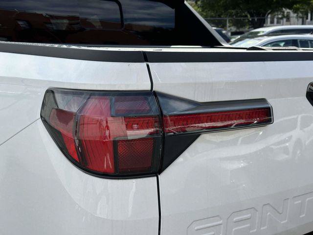 Used 2024 Hyundai Santa Cruz Limited AWD/4WD image 11