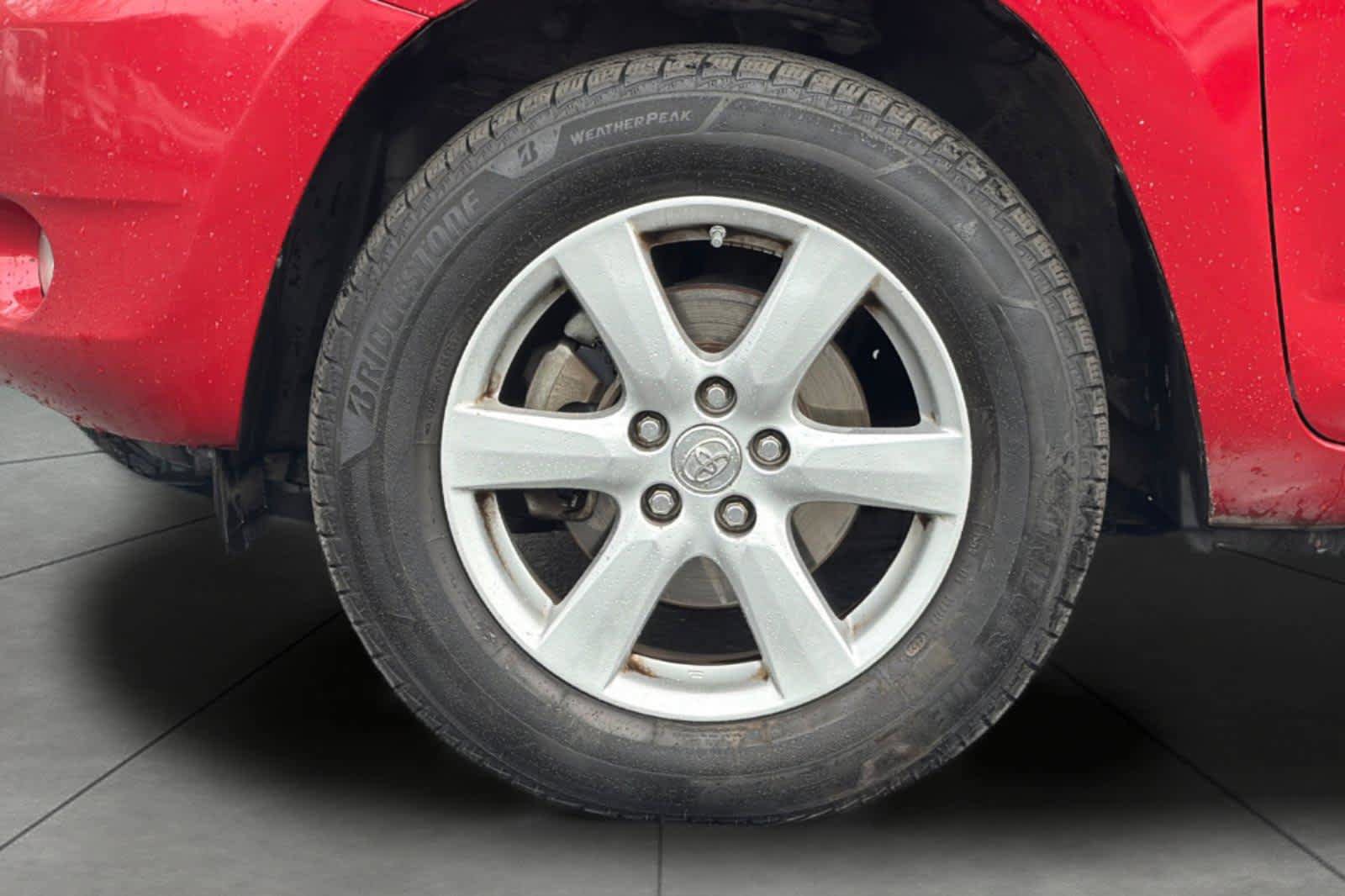 Used 2007 Toyota RAV4 Limited image 11