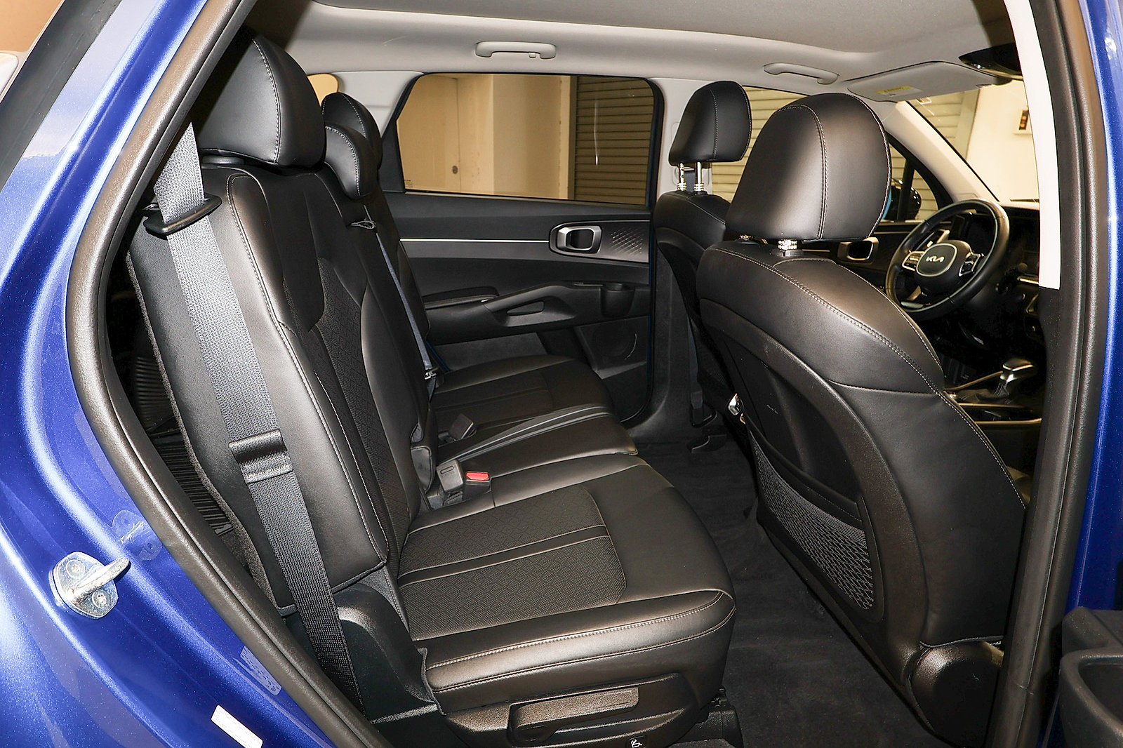 Used 2022 Kia Sorento S w/ Panoramic Sunroof Package FWD image 18