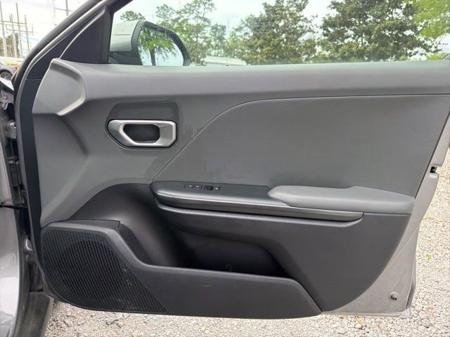 Used 2025 Kia K4 LXS image 9