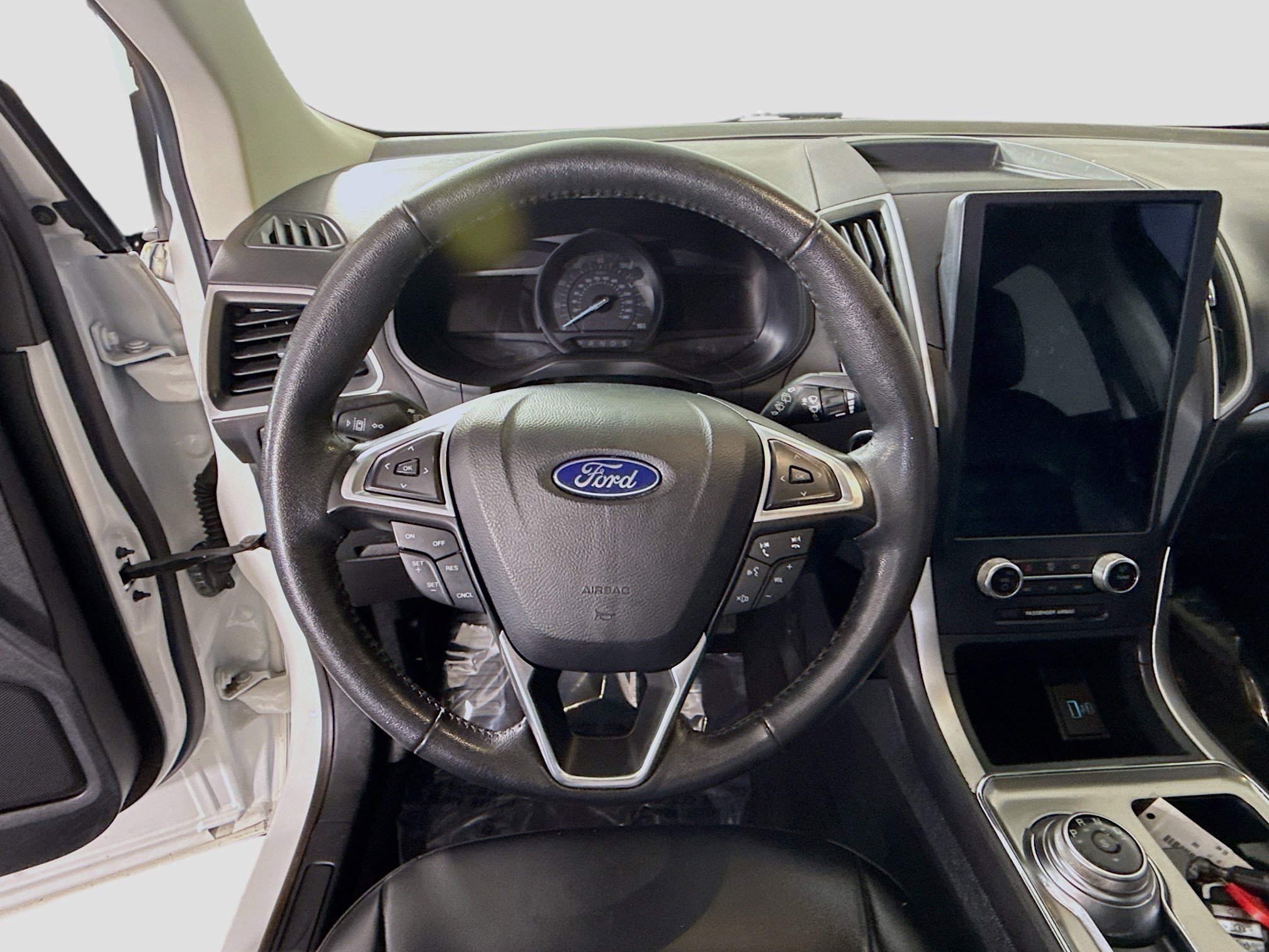 Used 2022 Ford Edge SEL w/ Convenience Package image 13