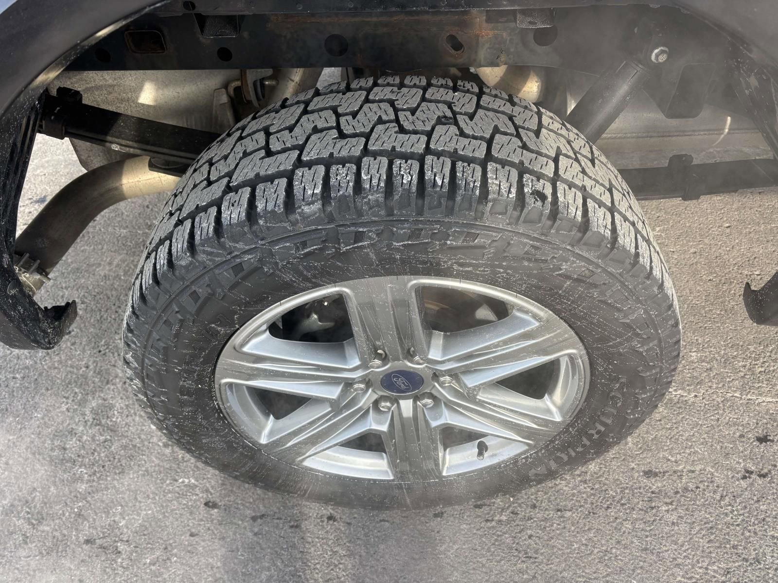 Used 2018 Ford F150 Lariat w/ Equipment Group 502A Luxury image 12