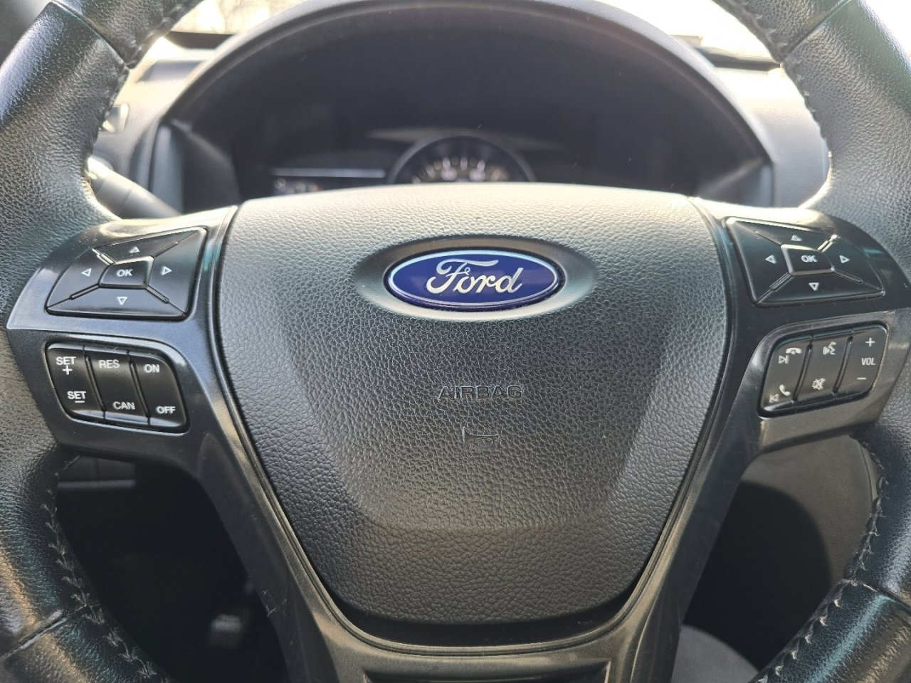 Used 2019 Ford Explorer XLT w/ Equipment Group 202A image 26