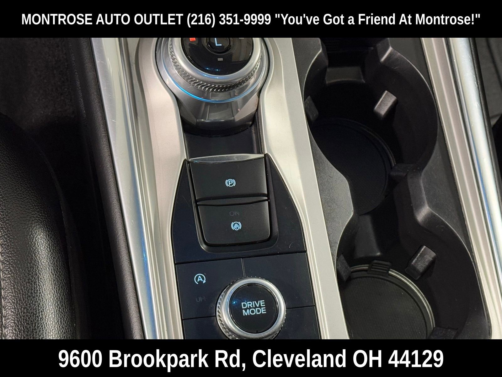 Used 2021 Ford Explorer Limited w/ Equipment Group 301A image 23