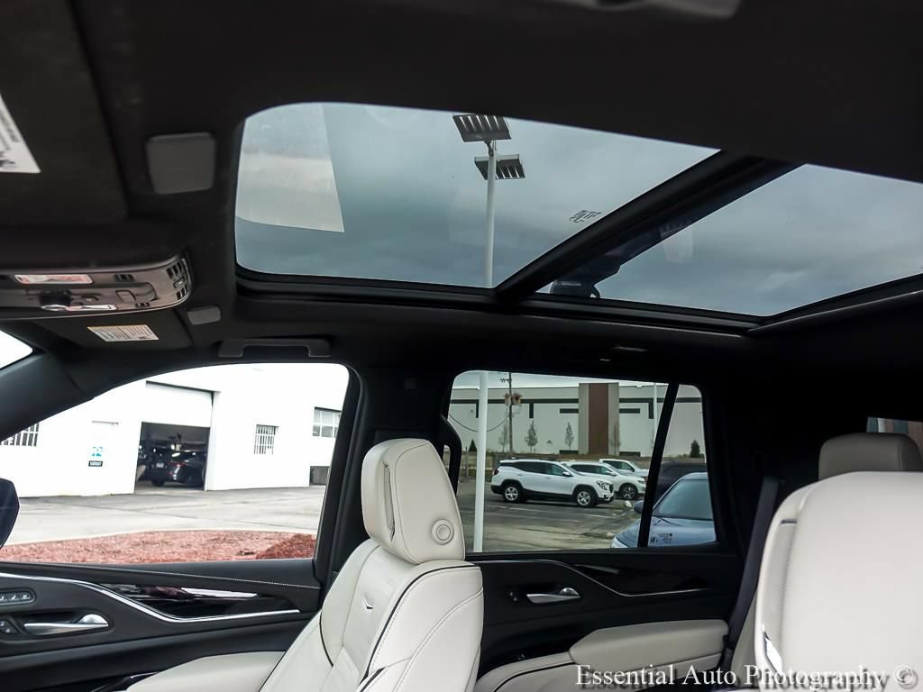 Used 2023 Cadillac Escalade Sport w/ Touring Package AWD/4WD image 12