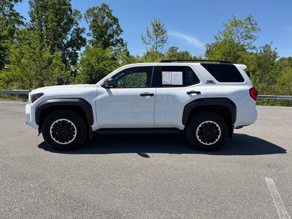 Used 2025 Toyota 4Runner TRD Off-Road AWD/4WD image 2