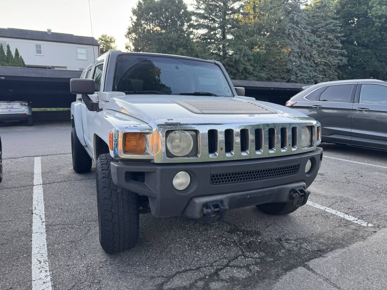 Used 2007 HUMMER H3 AWD/4WD image 1