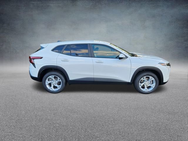 New 2026 Chevrolet Trax LS w/ LS Convenience Package image 4